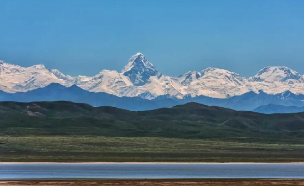 Туристы из России, Китая и Турции чаще всего посещают Казахстан