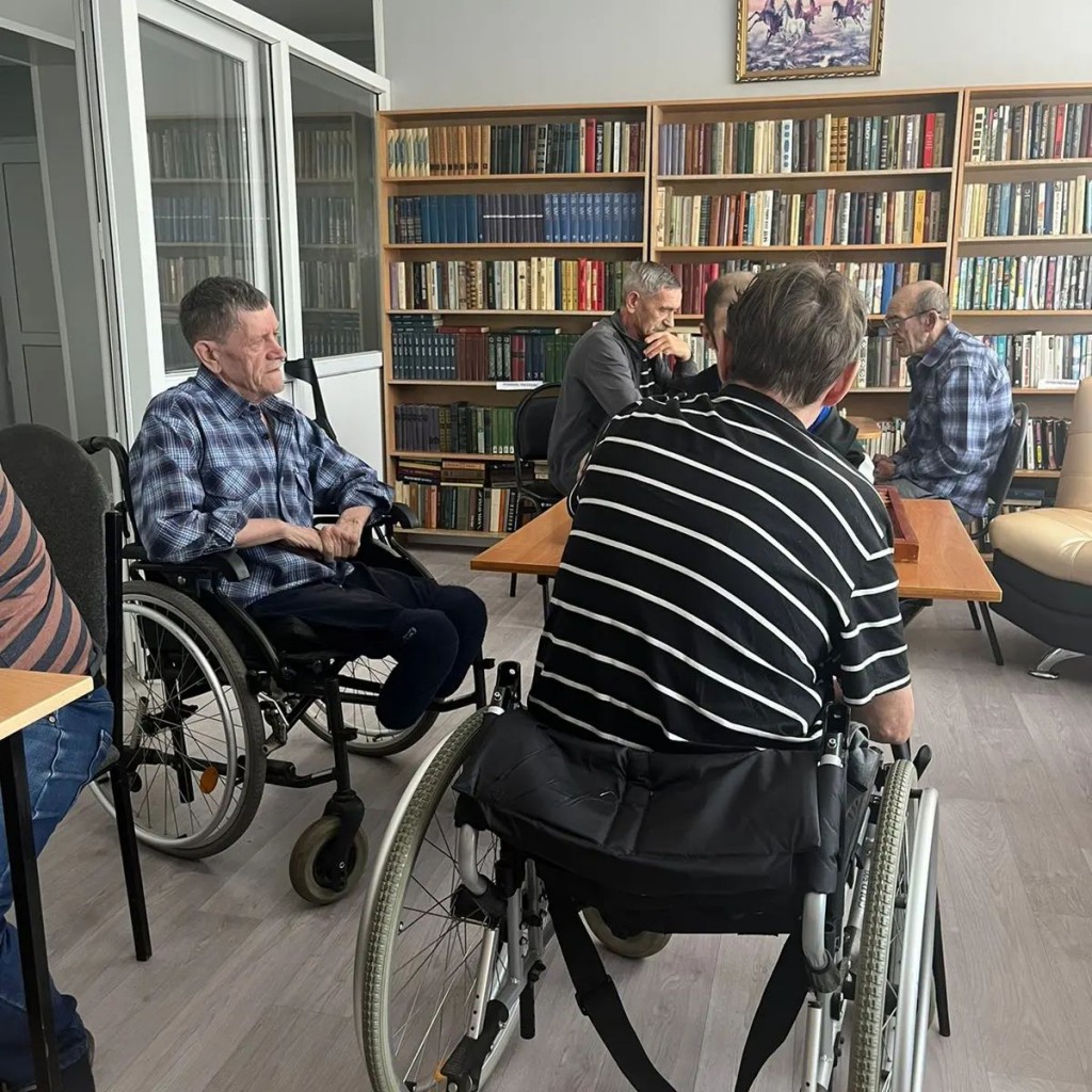 Как в доме престарелых Караганды живут одинокие люди