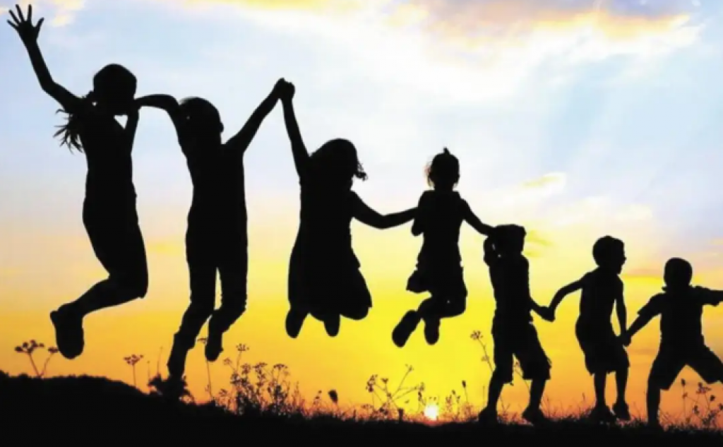 Приемным профессиональным семьям утвердили требования в Казахстане