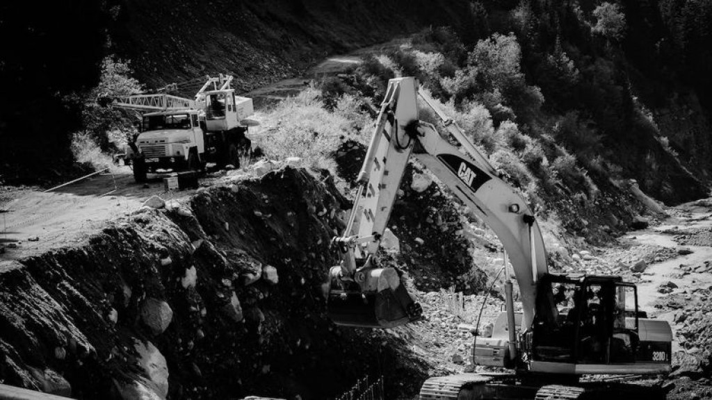 Какие иностранные лидеры выразили соболезнование в связи с трагедией на шахте имени Костенко