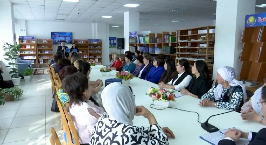 Круглый стол в честь 8 Марта провели для женщин Актогая