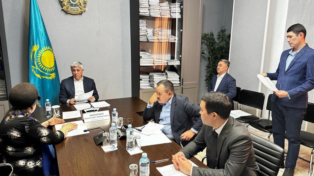 Ермаганбет Булекпаев провёл очередной личный приём граждан