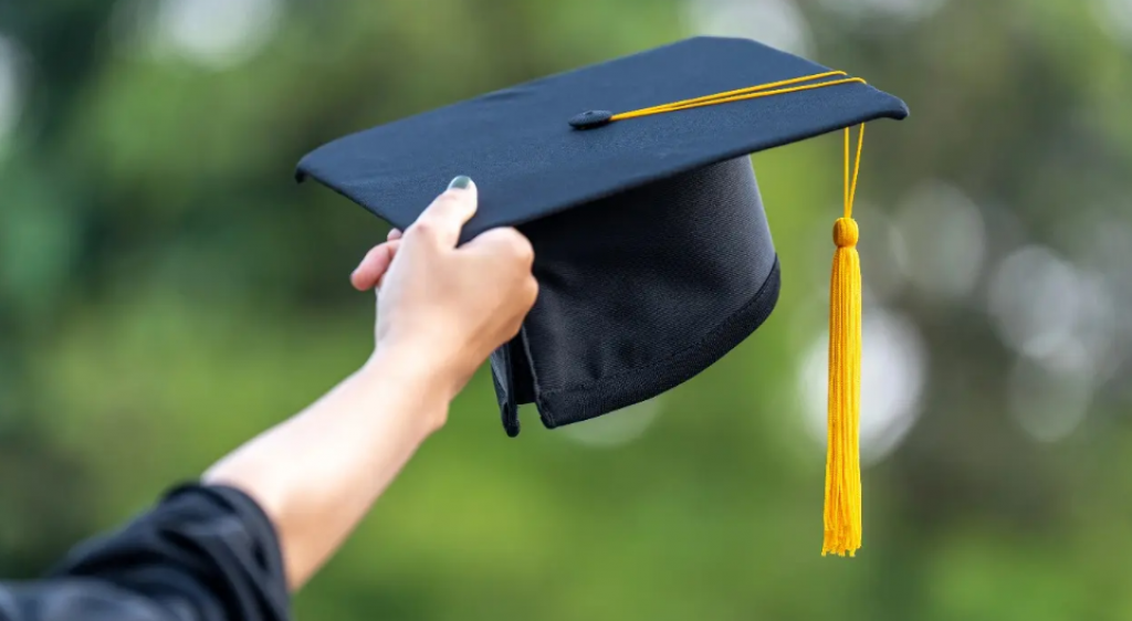 Можно ли в Казахстане отработать грант на обучение в вузе удалённо