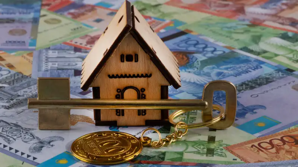 Не выселять должников по кредитам из единственного жилья предлагает спикер Сената