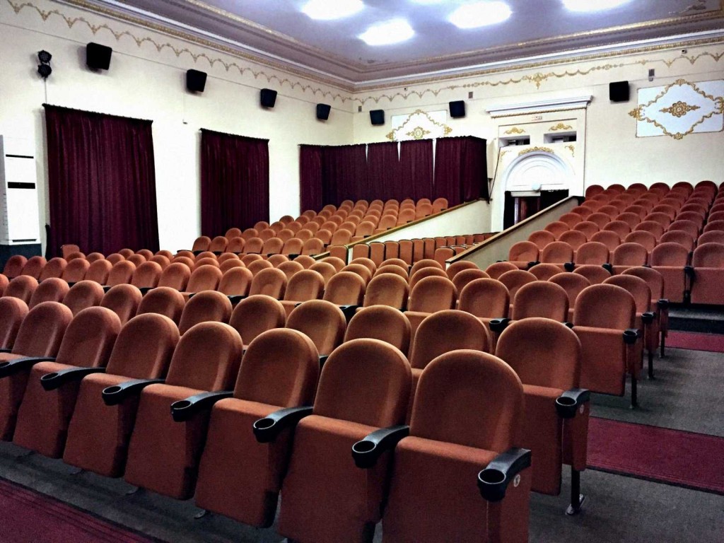 В карагандинском кинотеатре будут бесплатно показывать ленты Золотого фонда кино