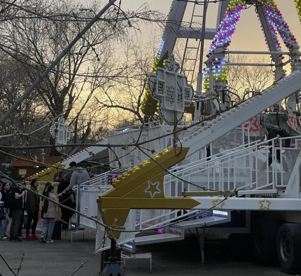 В Центральном парке Караганды запустили большинство аттракционов