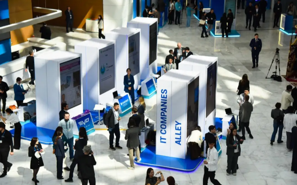 Казахстанские IT-продукты выйдут на экспорт в 6 стран — Премьер-министр РК