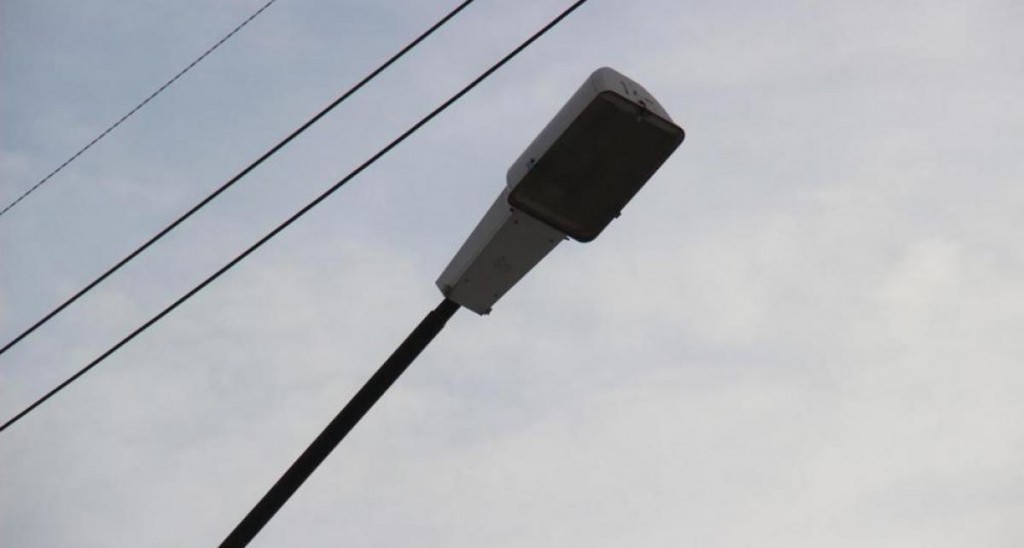 В Караганде на главной улице Майкудука из-за короткого замыкания не горят фонари