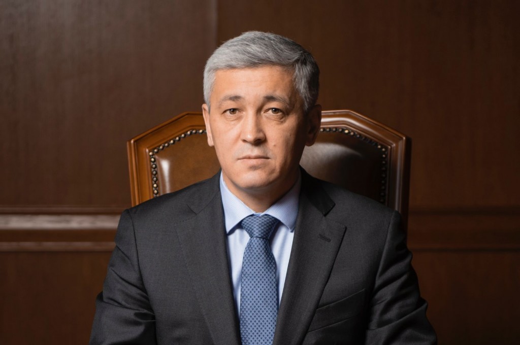 Ермаганбет Булекпаев призвал перепроверить безопасность детских площадок