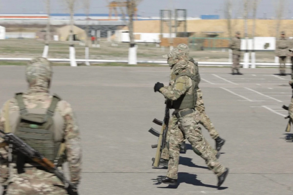 Права курсантов нарушались в некоторых воинских частях Казахстана