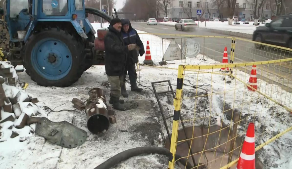 Жители Карагандинской области сутками сидят без воды из-за постоянных аварий на сетях