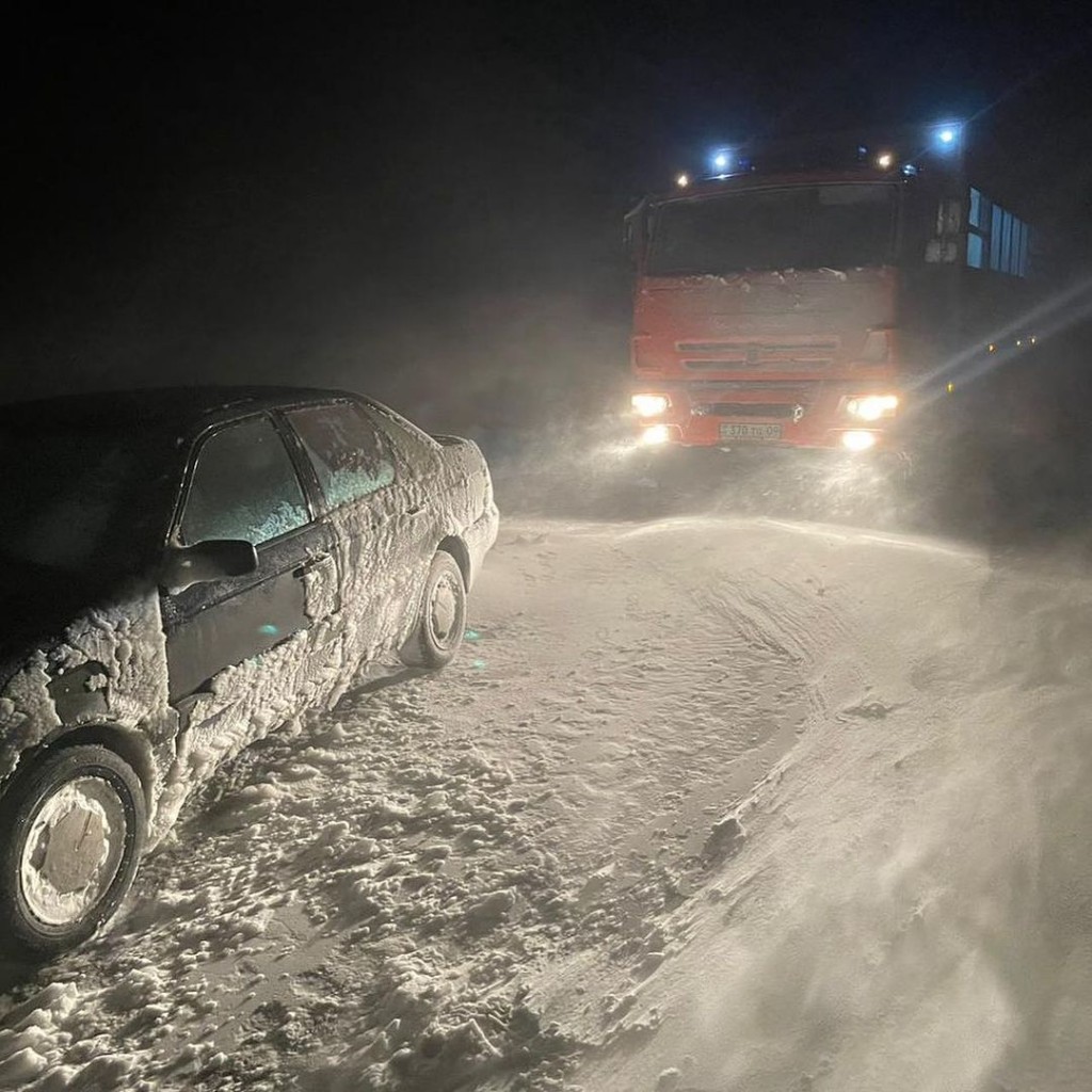 Борьба с бураном: как январская погода влияла на жизнь в Карагандинской области
