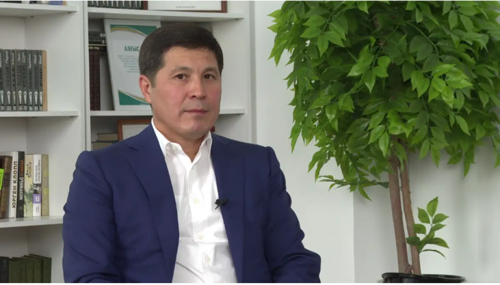 Казахстанцев могут вынудить платить больше за ОСМС