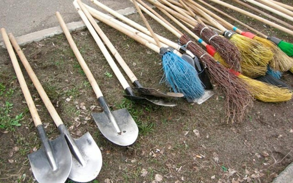 В Караганде запланированный на завтра субботник переносится