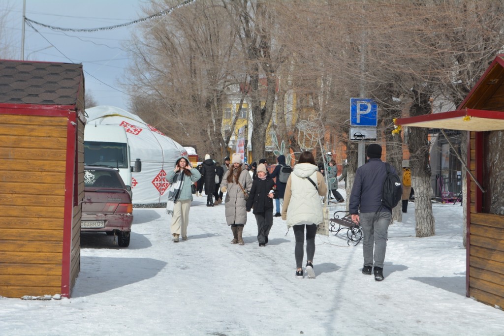 В Караганде в преддверии Наурыза прошла ярмарка мастеров