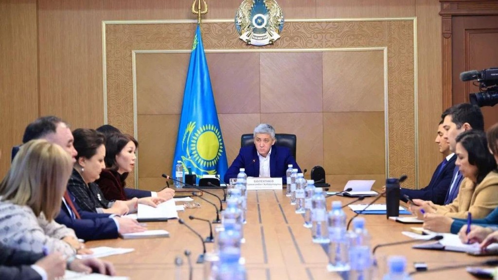 Ермаганбет Булекпаев: «На вас большая надежда! Рабочих рук не хватает»