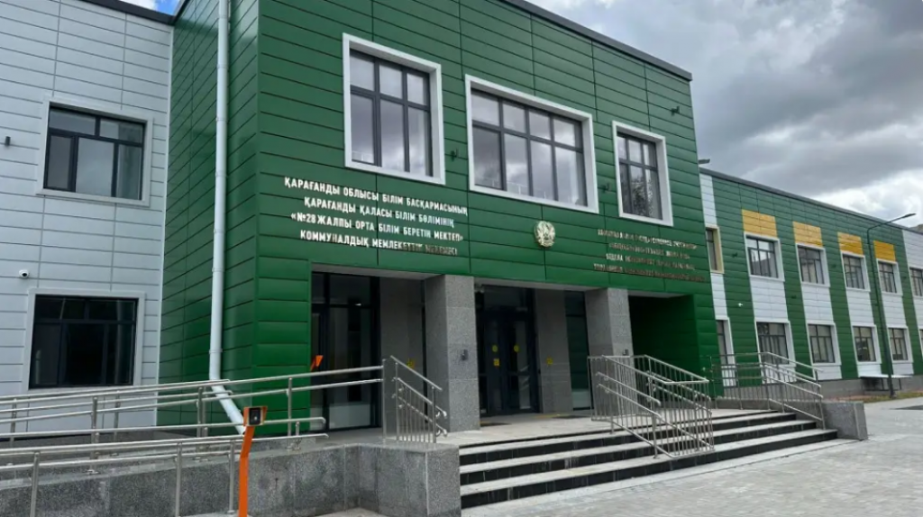 Керемет сиськи