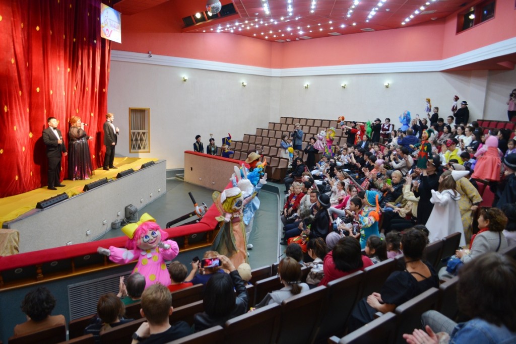 Фестиваль кукольных театров «Кукляндия» стартовал в Караганде