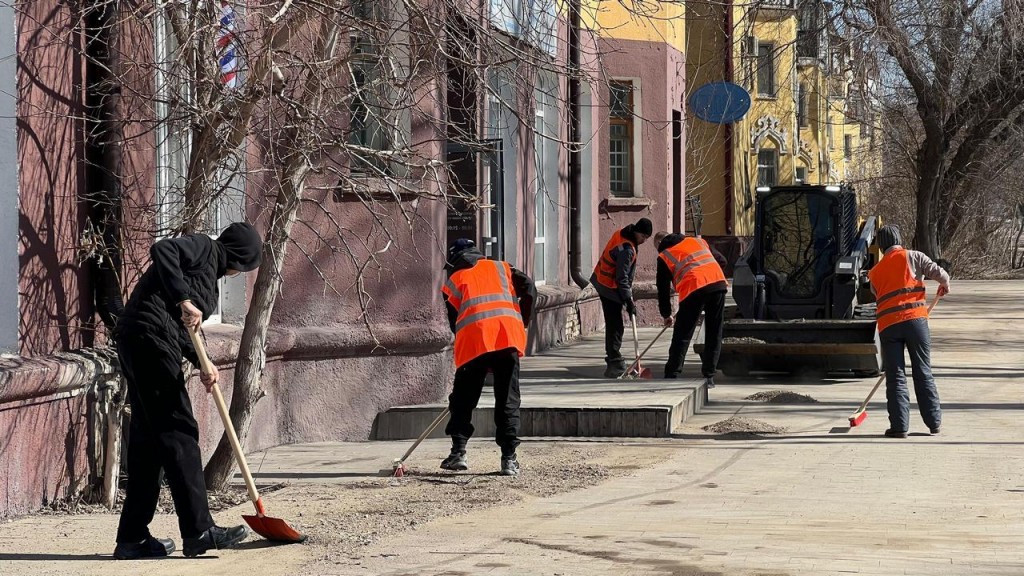 Около 10 тысяч жителей вышли на «Тазару күні» в Карагандинской области