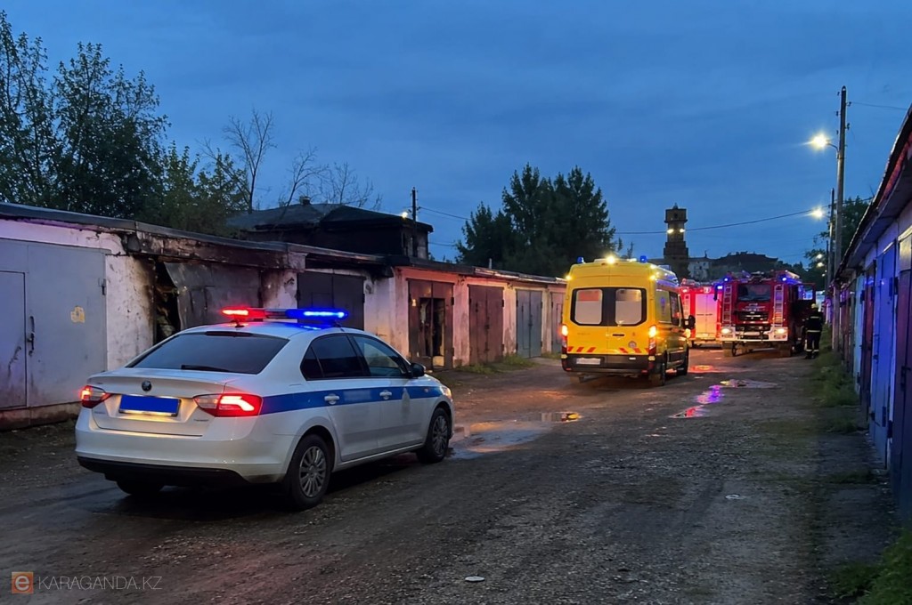 Подросток погиб при пожаре в гараже Шахтинска