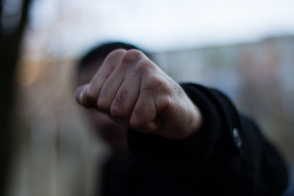 Полиция задержала избивших подростка в Темиртау