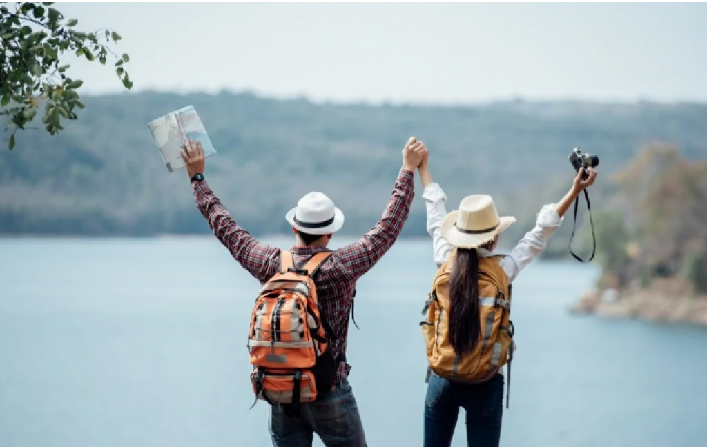 Из каких стран чаще всего приезжают туристы в Казахстан