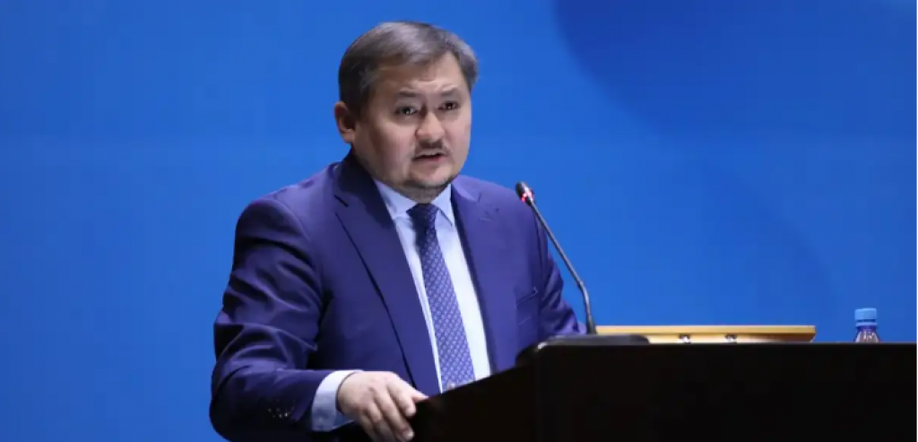 Новый семитомник по истории Казахстана представят уже в этом году