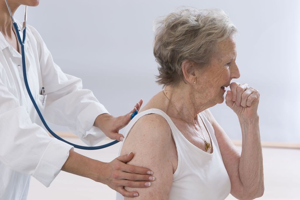 Заболеваемость ОРВИ и гриппом возросла среди пожилых людей в Карагандинской области