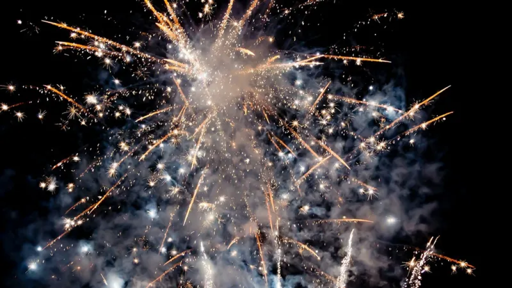 Бомбануло: почему в Казахстане предлагают запретить продажу фейерверков