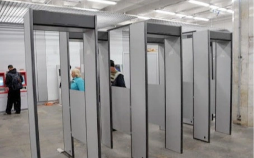 Металлоискатели предлагают установить в крупных ТРЦ Казахстана
