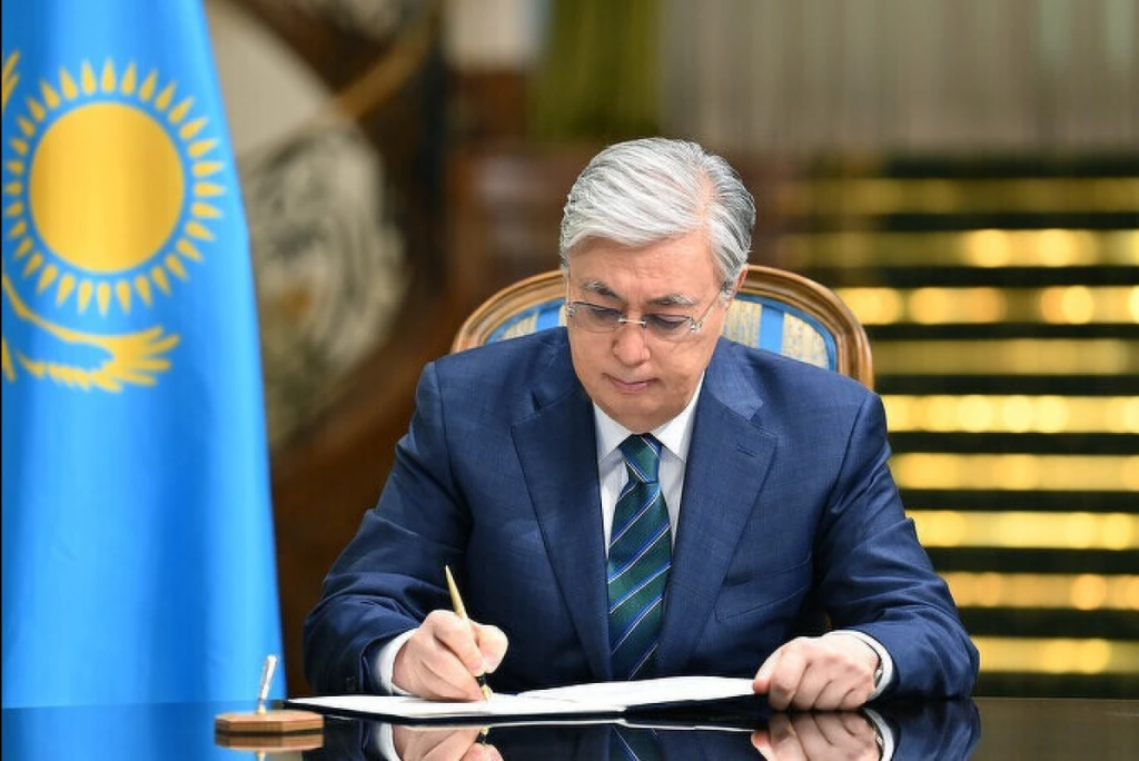 Изменения в Конституции коснутся не только Парламента, но и разделов о президенте, правительстве – Токаев