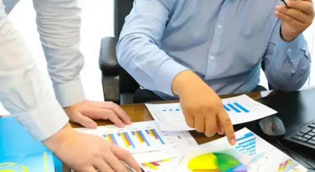 Кому предоставляются гранты на развитие социального предпринимательства в Казахстане