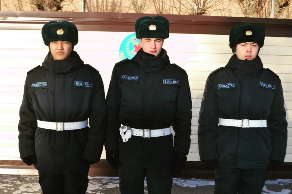 Гвардейцы Темиртау вернули ребенка родителям и тем же вечером поймали грабителя