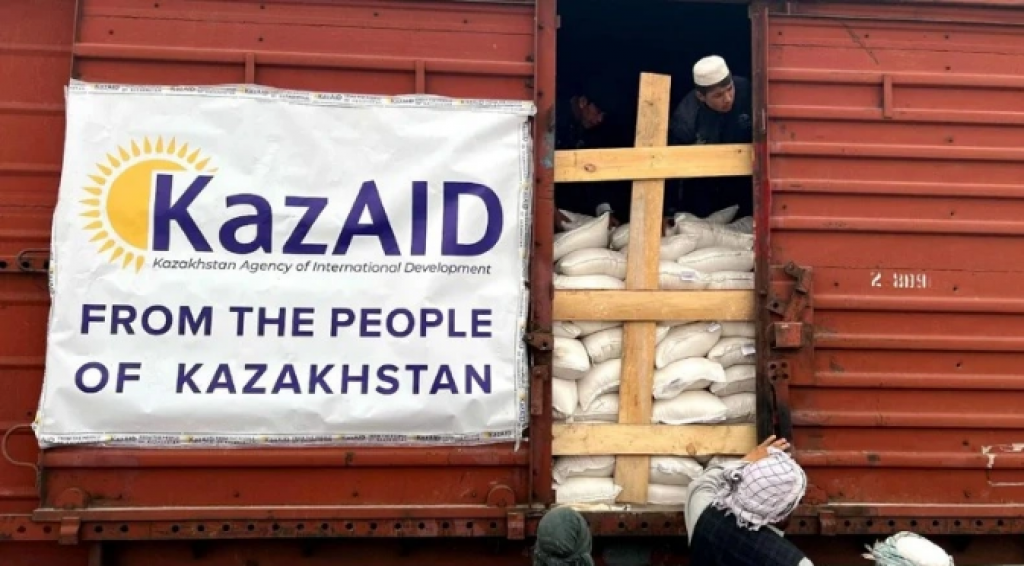 Казахстан вошел в ТОП-30 стран в рейтинге по щедрости населения