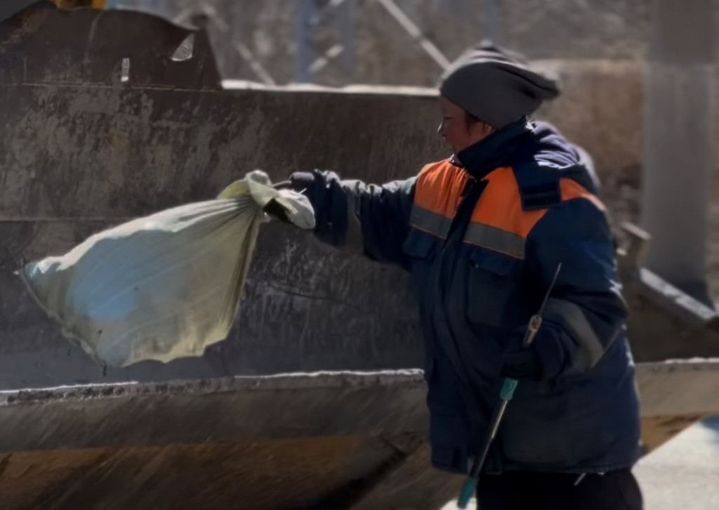 Какие улицы Караганды убирали от мусора и грязи на прошедшей неделе?