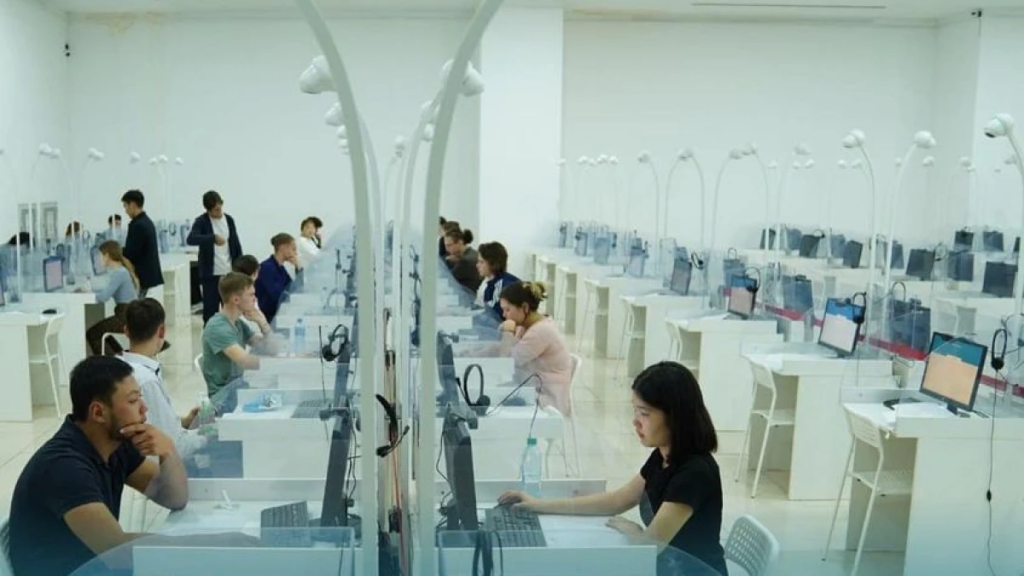 17 человек выгнали с январского ЕНТ за нарушение правил