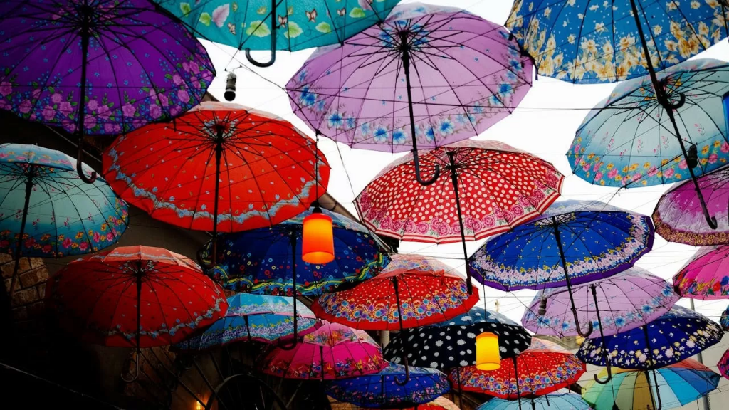 Дожди и 42-градусная жара: погода на выходные в Казахстане