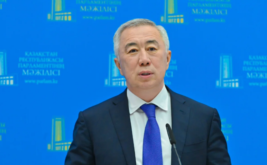 Госорганам в Казахстане запретят строить административные здания на три года