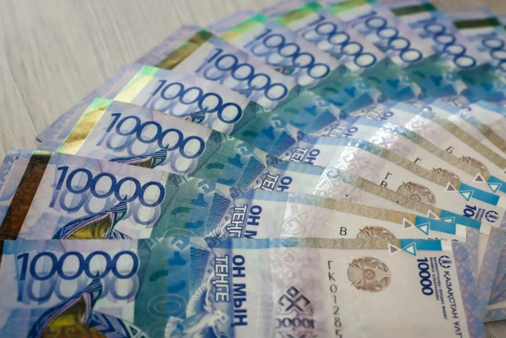 Новые размеры пенсий казахстанцев назвали в Минтруда