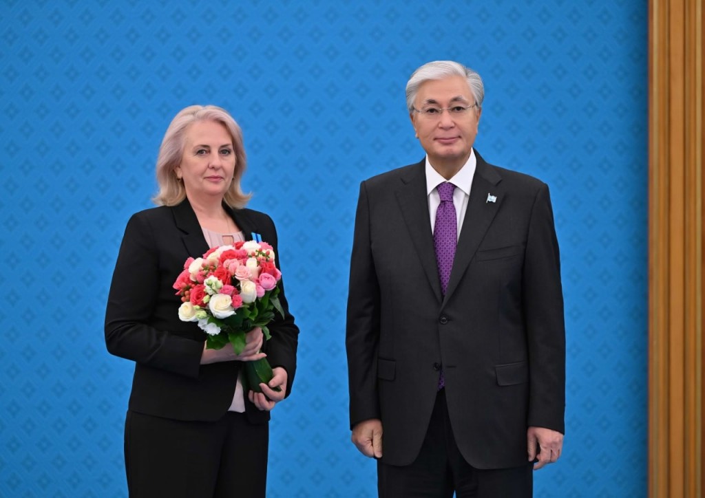 Қарағандыдан келген Педагог Қазақстан Президентінен медаль алды