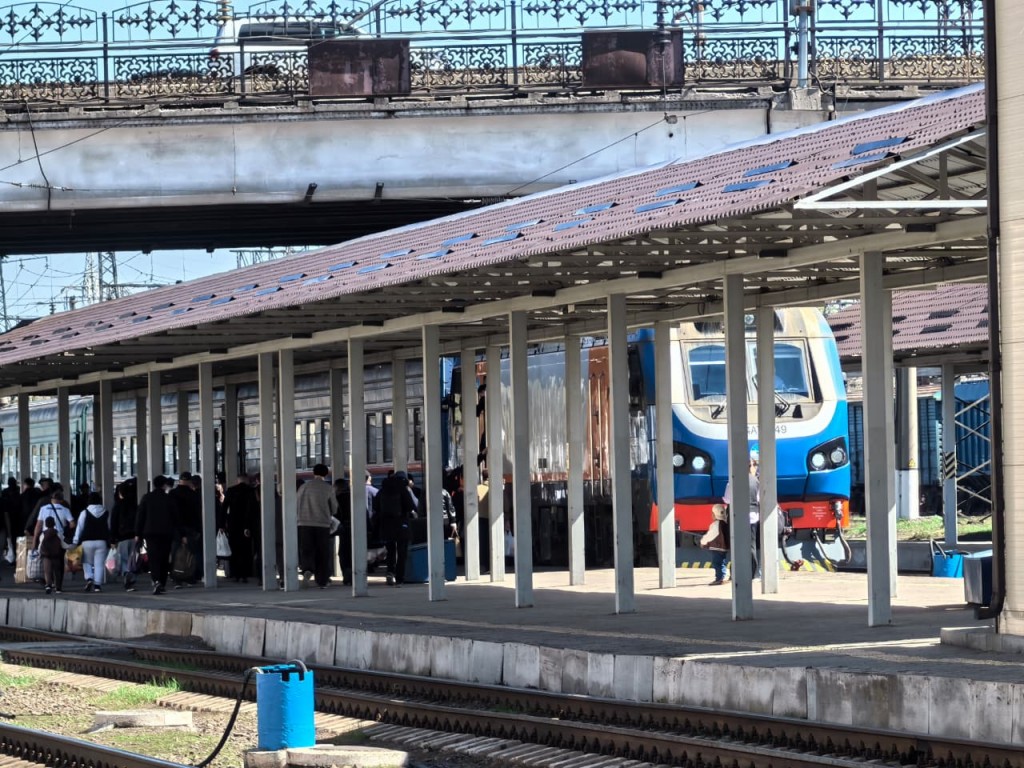 Қарағандыда теміржолшылар күні кеңінен атап өтіледі