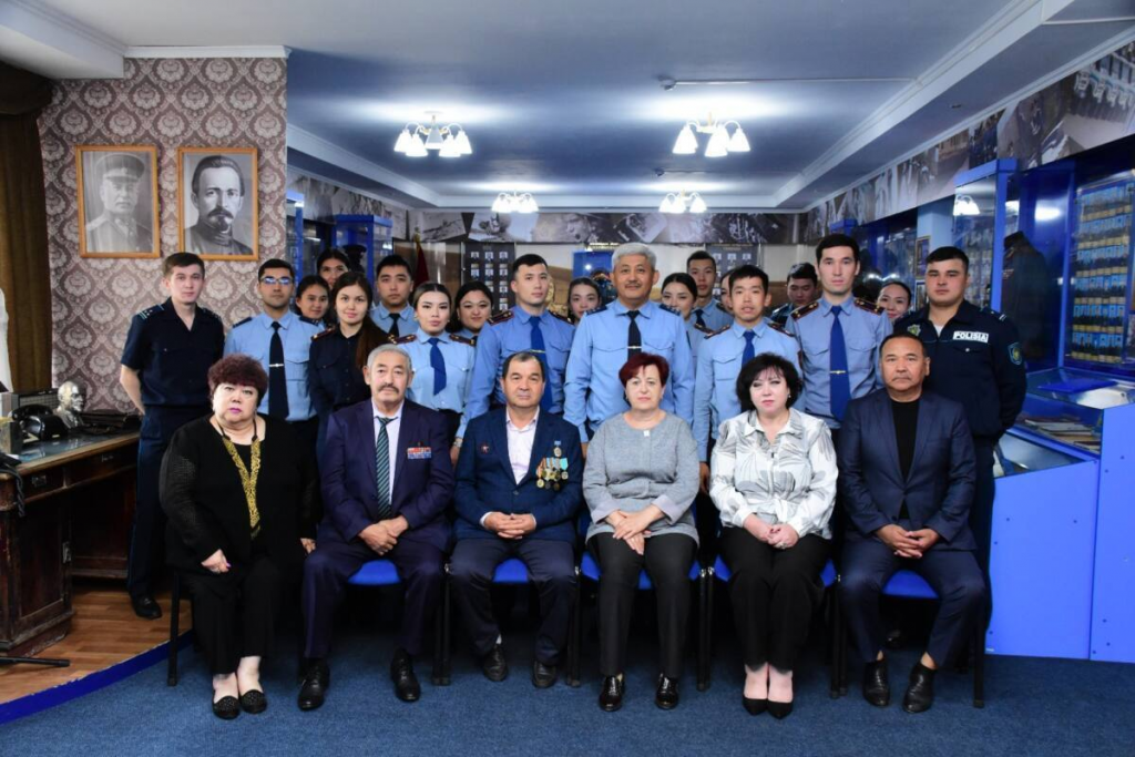 Урок мужества прошел в ДП Карагандинской области