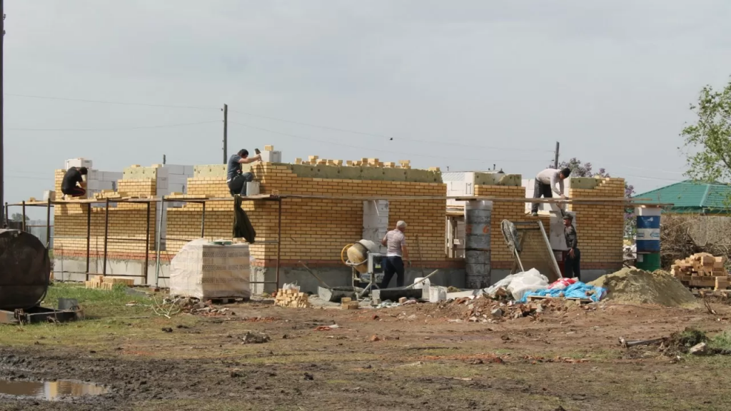 Неліктен мүмкіндіктер тек қағаз жүзінде: мәжілісмендер шенеуніктердің идеясын сынға алды