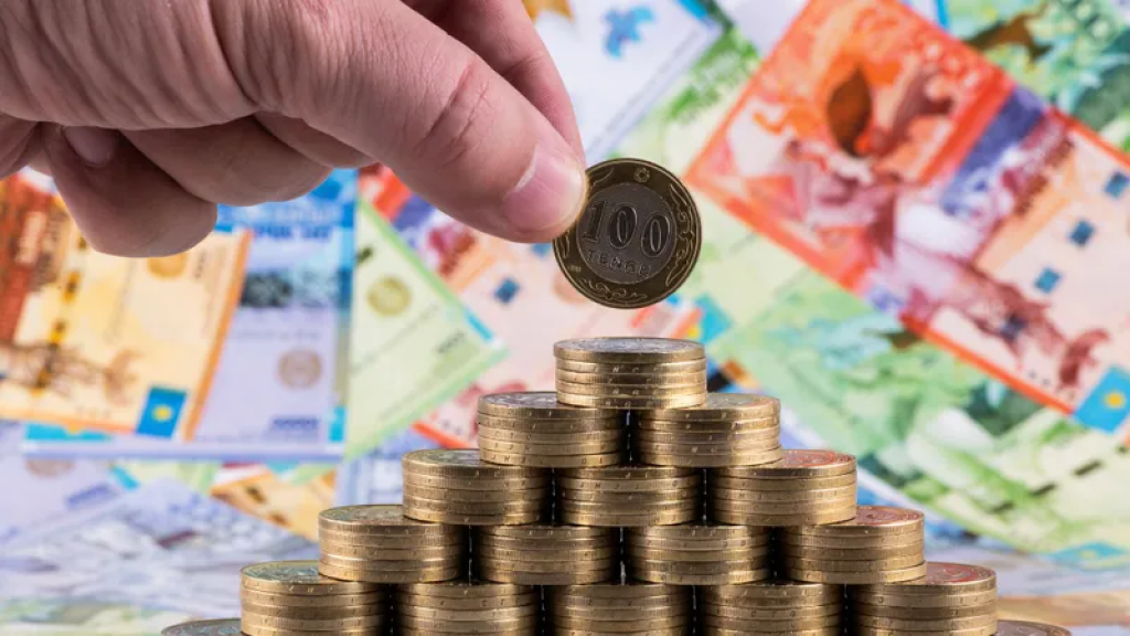 Какую страховку обязан оформить работодатель в Казахстане