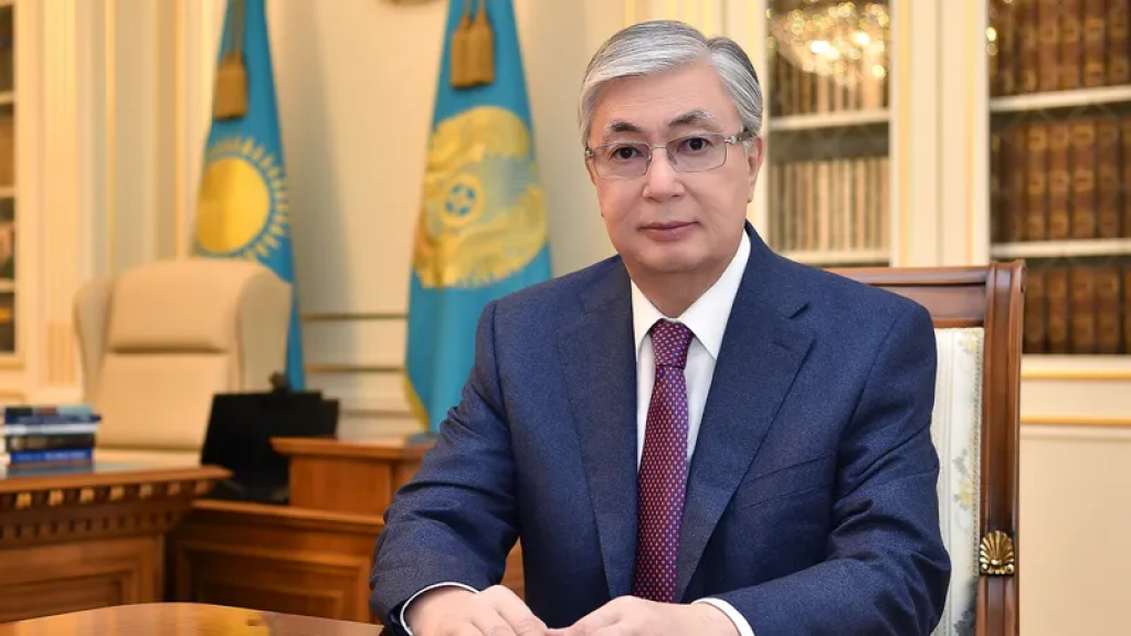 Токаев поздравил казахстанцев с праздником Курбан айт