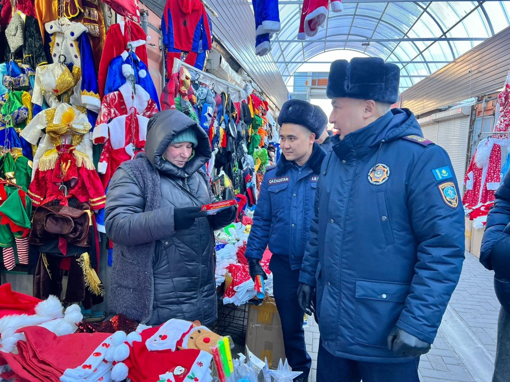 Взрывные эмоции: как встретить Новый год с петардами, фейерверками и целыми пальцами