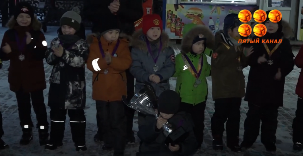 Юные спортсмены футбольной команды «Шахтер» вернулись с республиканского турнира с победой