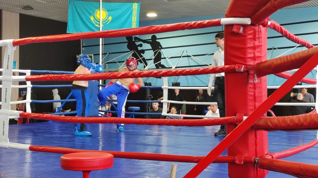 В Караганде стартовал открытый областной чемпионат по кикбоксингу