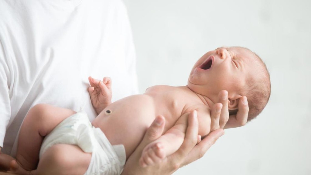 В карагандинских перинатальных центрах 8 марта родилось 8 девочек