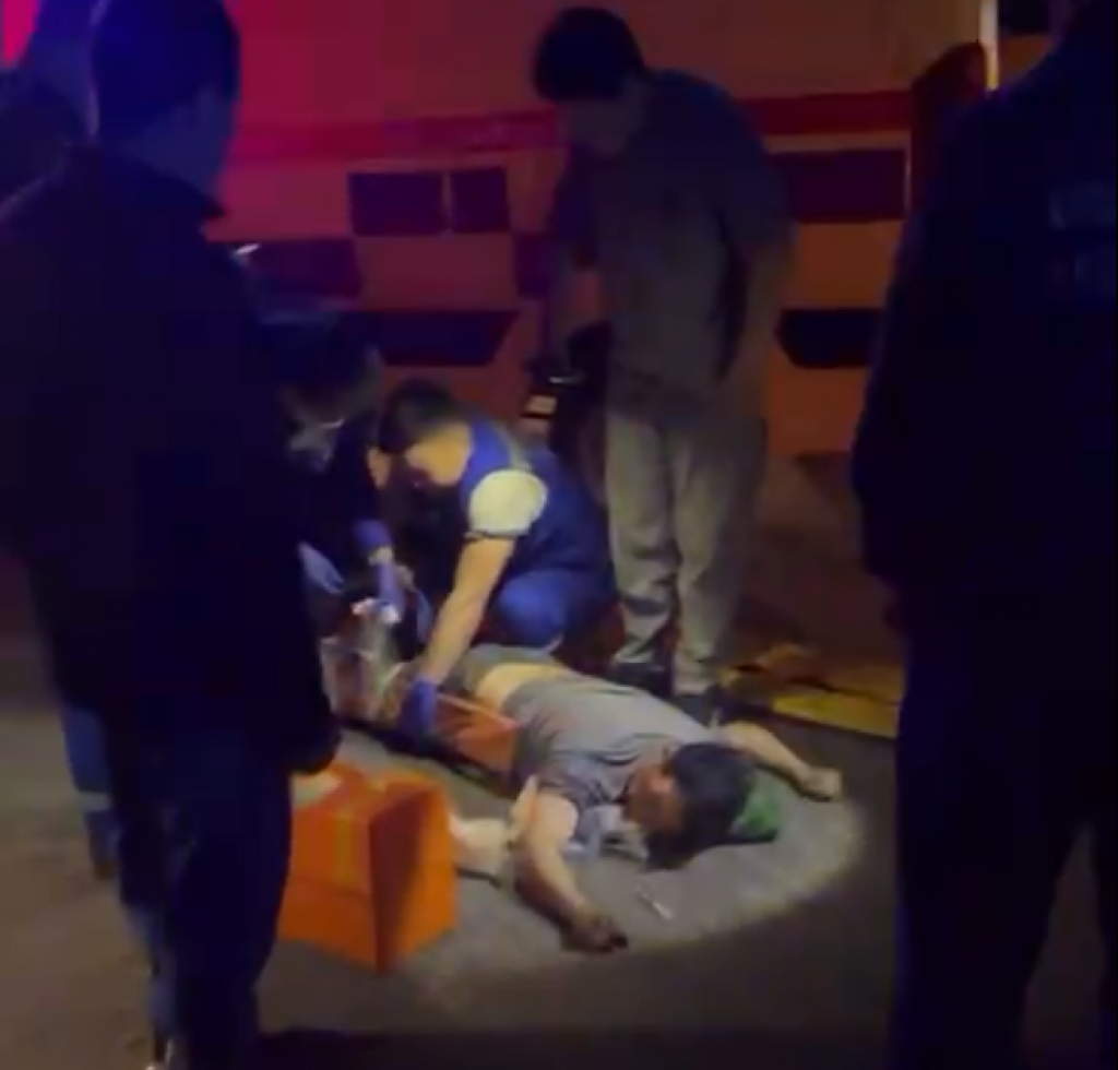 На 15-ой магистрали сбили карагандинца, который переходил дорогу по пешеходному переходу